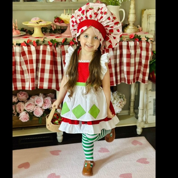 Strawberry Shortcake Costume Size 3-4T ♥️ 5 piece set - Picture 7 of 7